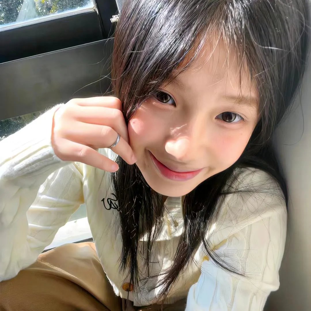 小妮扛枪