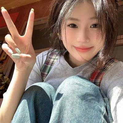 迎风而立的狮子